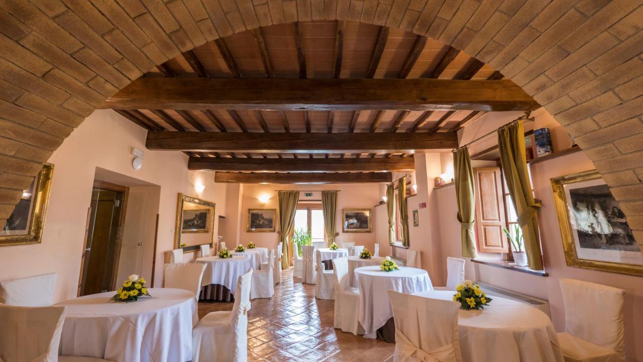 Hotel Borgo Di Celle Città di Castello Esterno foto